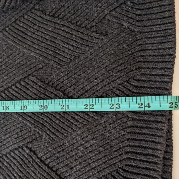 Banana Republic Factory Grey Ribbed Zip-up Cardigan Sweater - Picture 4 of 8